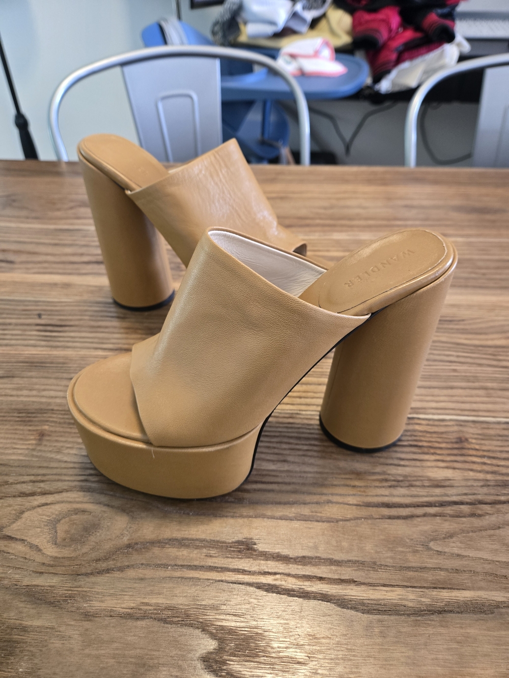 Wandler Women's Electra Leather Platform Mules Size 38 US 8 Beige - Picture 3 of 13